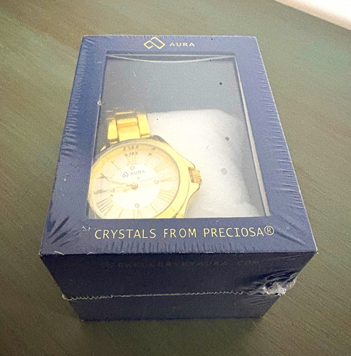 Aura elegant golden watch - golden,