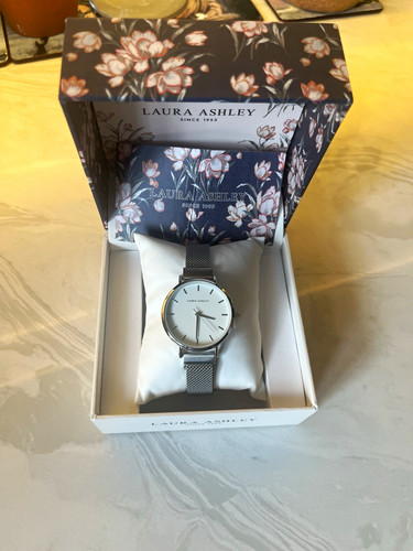 Laura ashley la2002ss - ashley,
